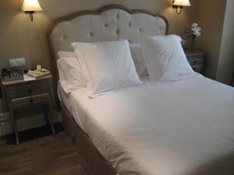 โอโย โฮเต็ล อัลโตรา Hotel โตเมโญโซ ภายนอก รูปภาพ